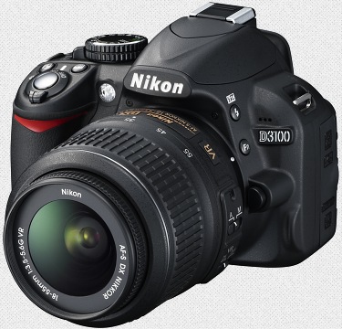 Zrcadlovka Nikon D3100