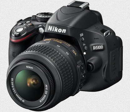Zrcadlovka Nikon D5100